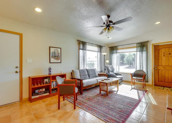 2 Mi To Asu! Updated Family W/ Patio + Yard *