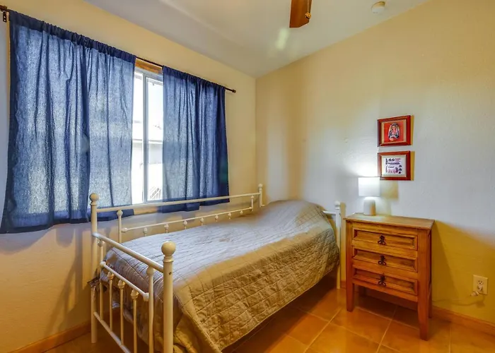 2 Mi To Asu! Updated Family W/ Patio + Yard *