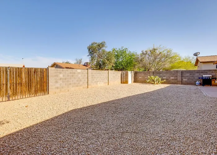 2 Mi To Asu! Updated Family W/ Patio + Yard * Tempe